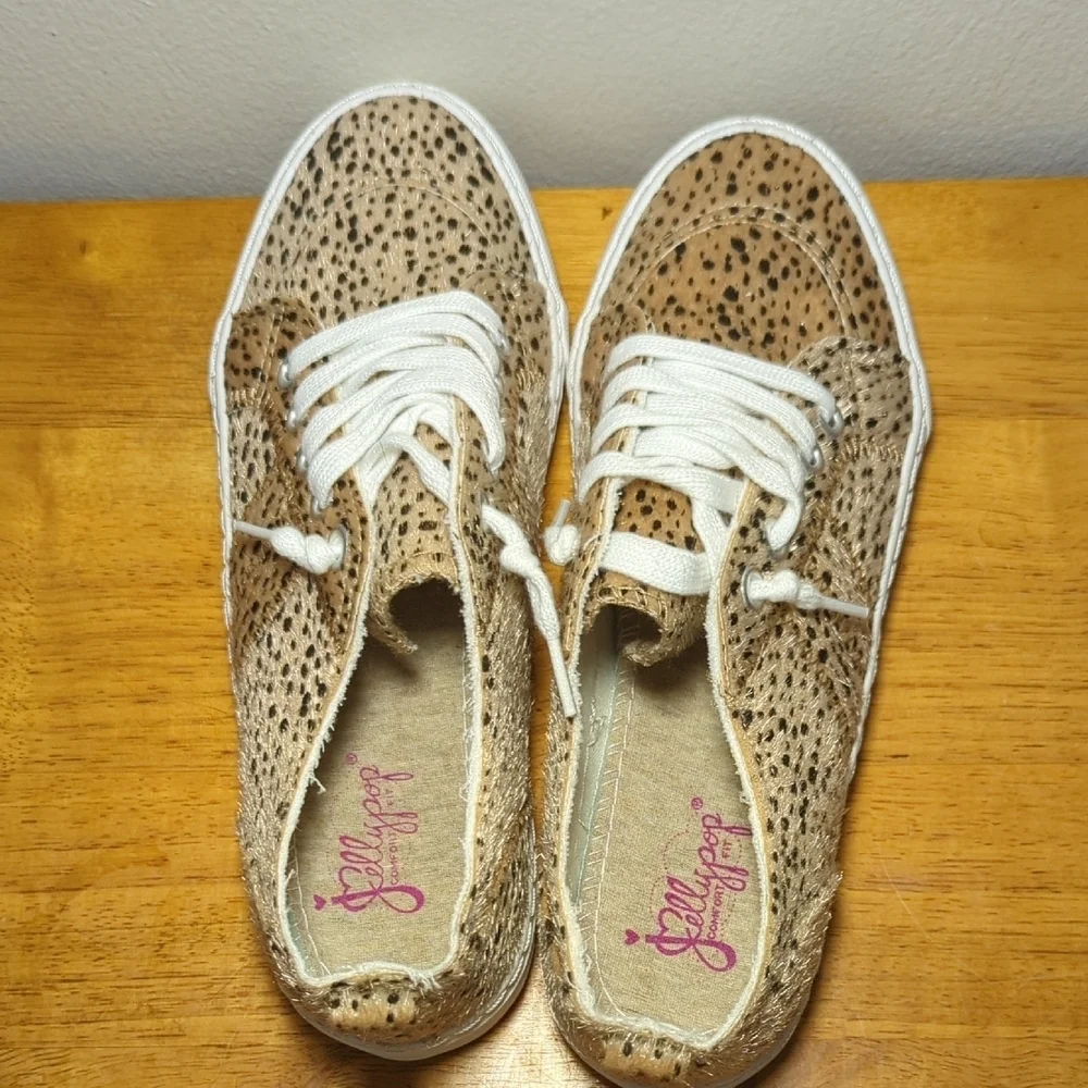 Jellypop Kory Leopard Pony Skin Sneakers Tan + Black + White Women's Size 7.5